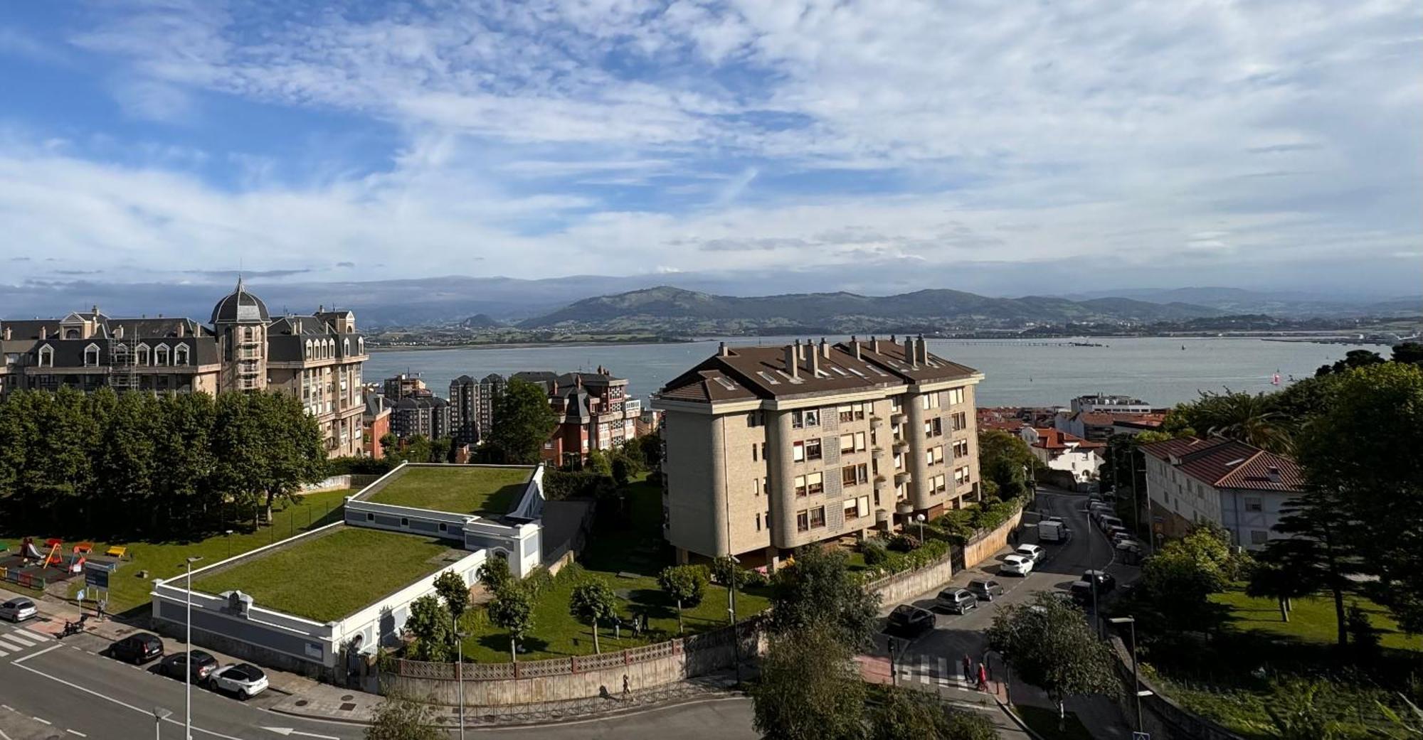 Apartamento Con Vistas Santander Esterno foto